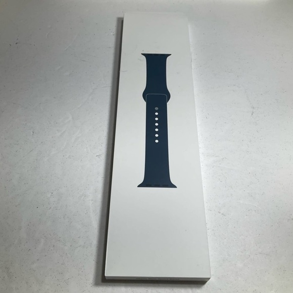 Apple genuine unisex watch band.  Midnight sports band Size 41 mm. NWT